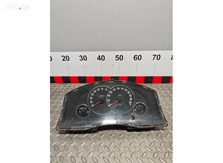 Щиток приборов (приборная панель) к Opel Meriva 2007 г.