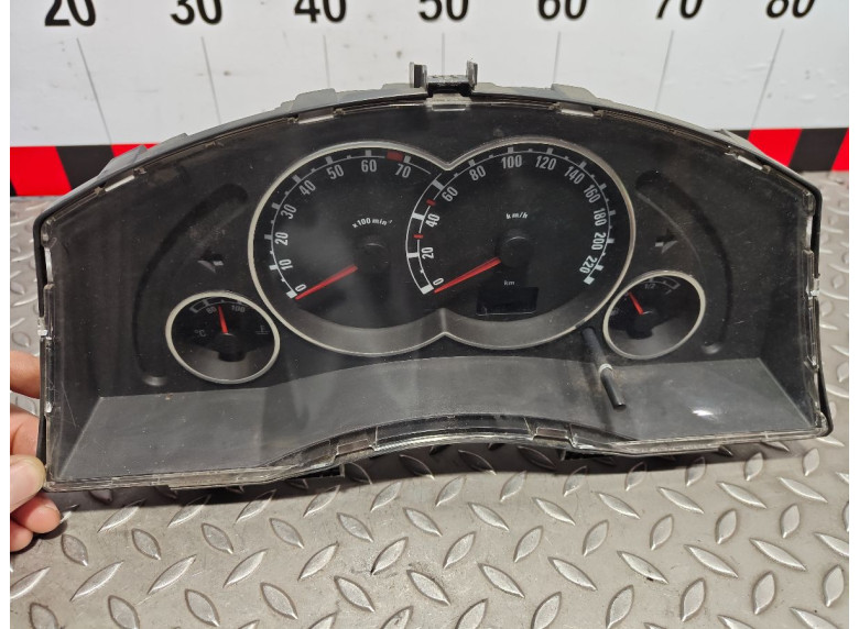 Щиток приборов (приборная панель) к Opel Meriva, 2007г.