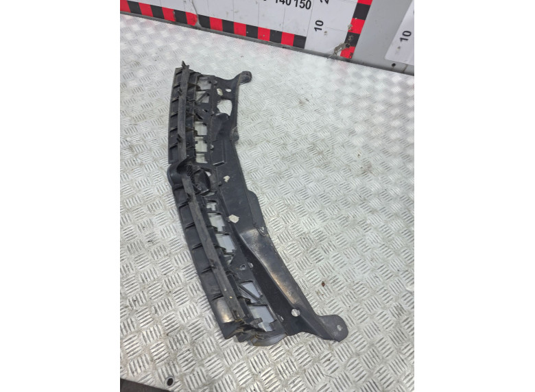 Решетка радиатора к Opel Astra, 2005г.