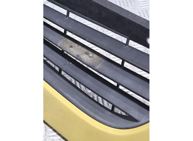 Решетка радиатора к Renault Master, 2007г.