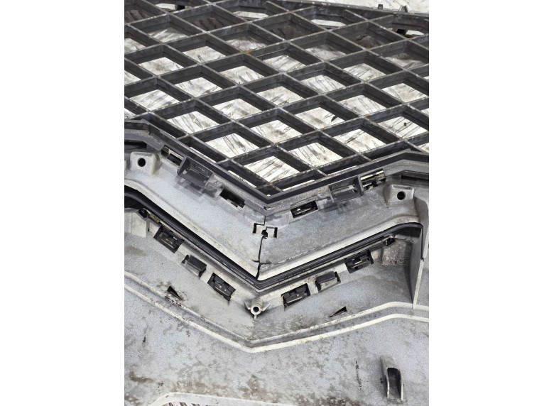 Решетка радиатора к Citroen Jumper, 2008г.