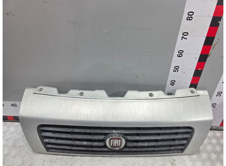 Решетка радиатора к Fiat Ducato, 2008г.