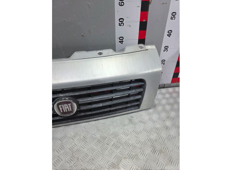 Решетка радиатора к Fiat Ducato, 2008г.