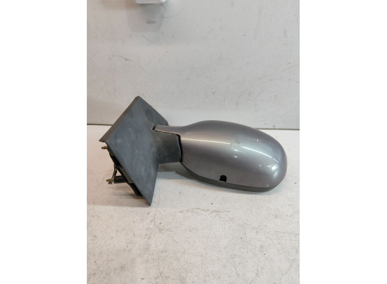 Зеркало наружное левое к Renault Scenic, 2002г.