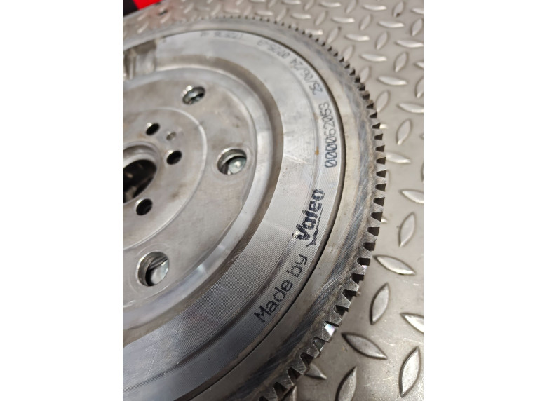 Маховик к Peugeot 308, 2023г.