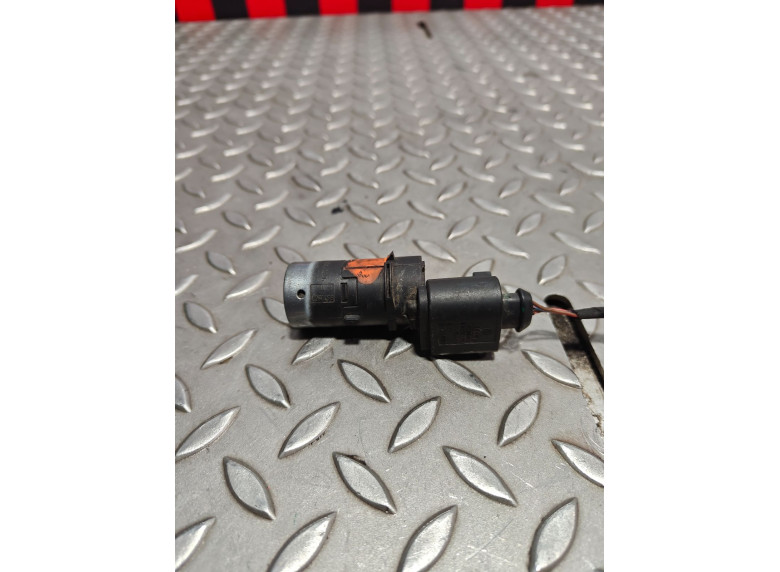 Датчик парктроника к Audi A6, 2006г.