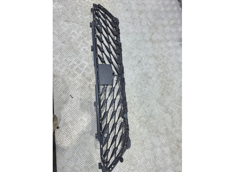 Заглушка (решетка) в бампер передний к Cupra Born, 2023г.