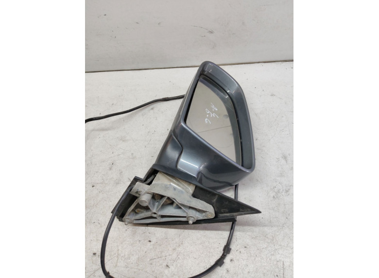 Зеркало наружное левое к Audi A4, 2001г.