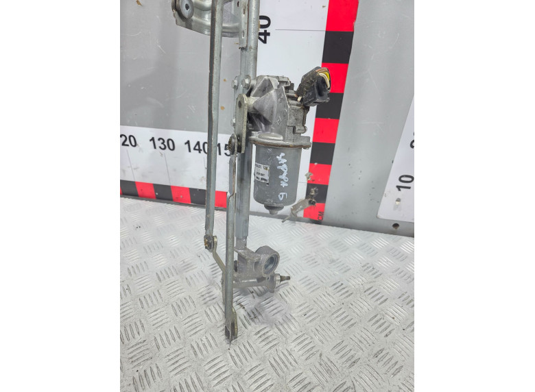 Механизм стеклоочистителя (трапеция дворников) к Opel Zafira, 2007г.