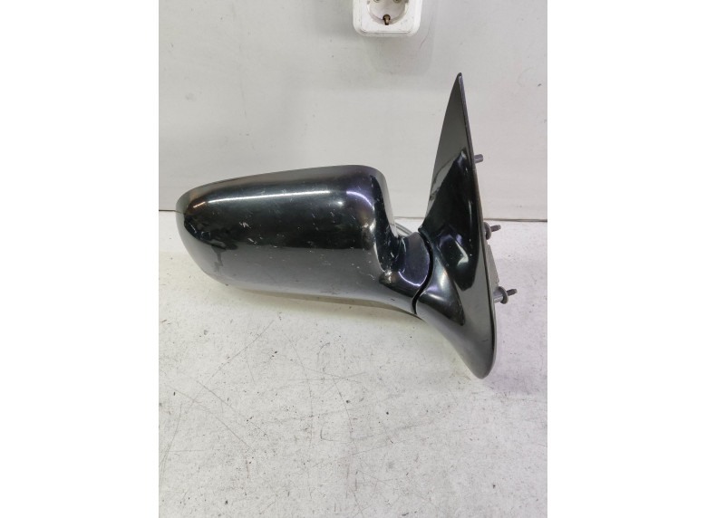 Зеркало наружное правое к Chevrolet Venture, 1999г.