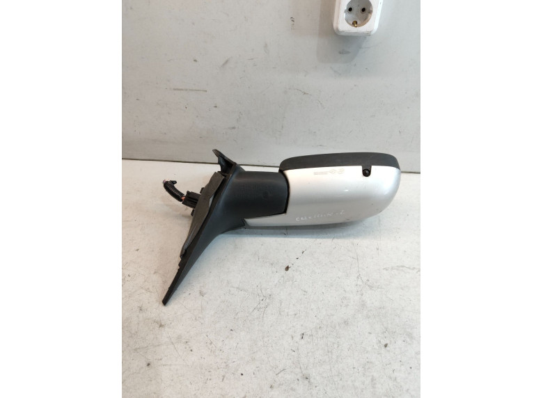 Зеркало наружное правое к Renault Scenic, 2006г.