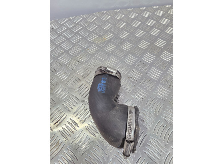 Патрубок интеркулера к Volkswagen Passat, 2010г.