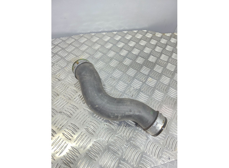 Патрубок интеркулера к Volkswagen Passat, 2010г.