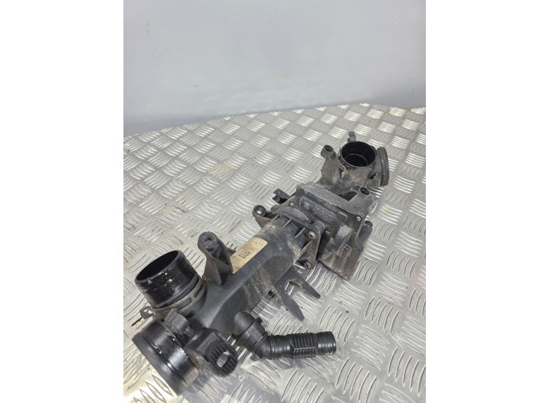 Заслонка дроссельная к Volkswagen Passat, 2010г.