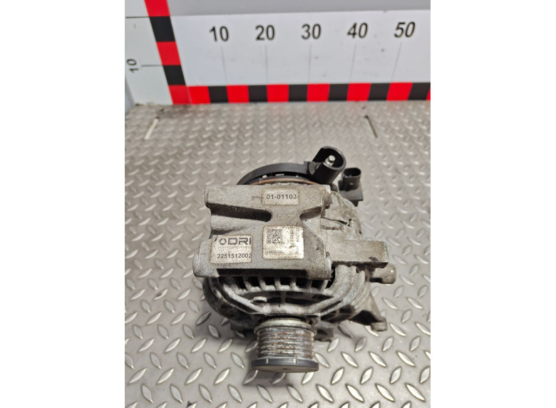 Генератор к Mercedes C W203, 2005г.