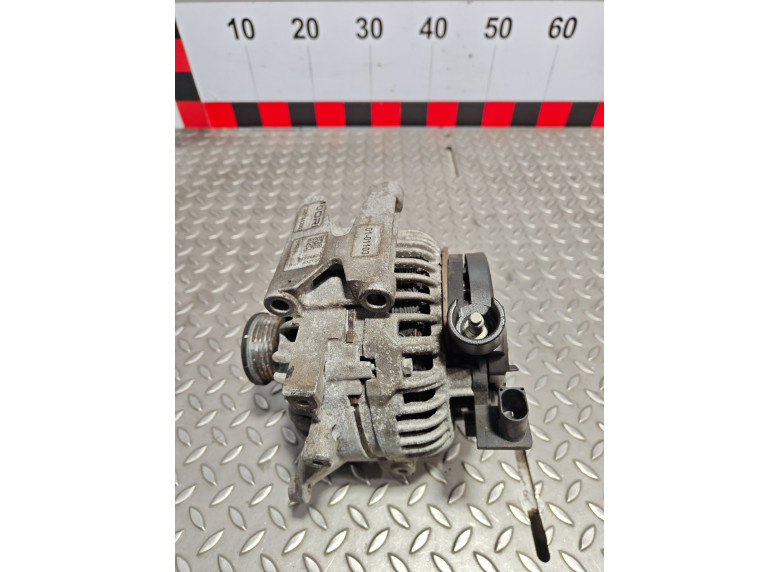 Генератор к Mercedes C W203, 2005г.