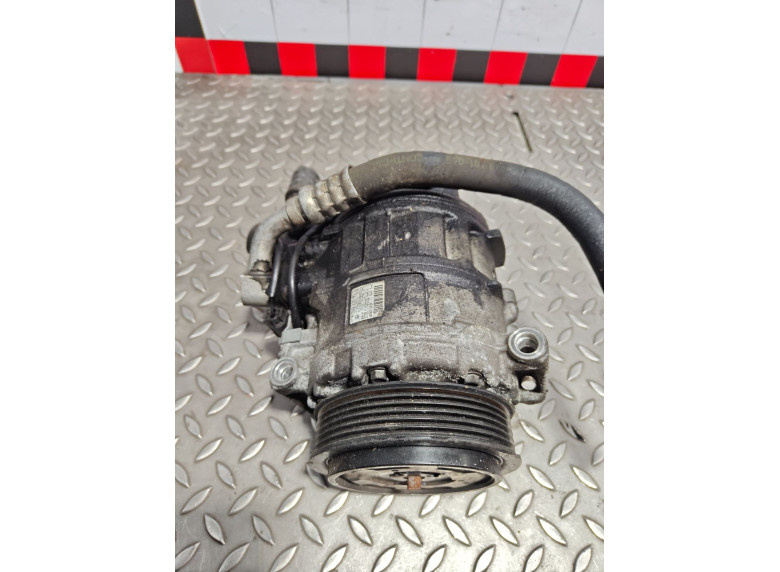 Компрессор кондиционера к Mercedes C W203, 2005г.