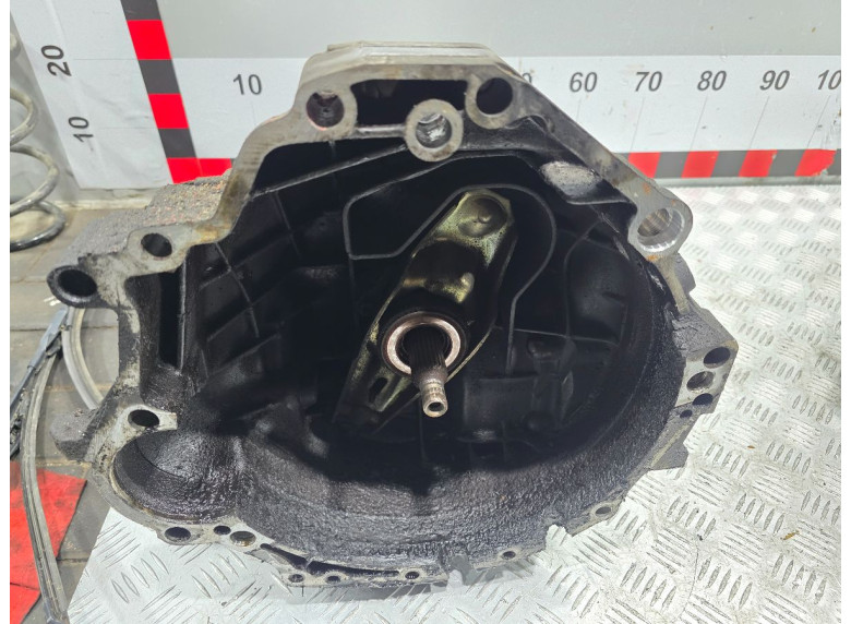 КПП механическая (МКПП) к Volkswagen Passat, 1998г.