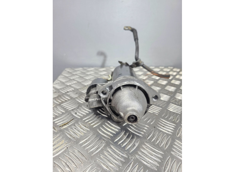 Стартер к Audi A4, 1998г.