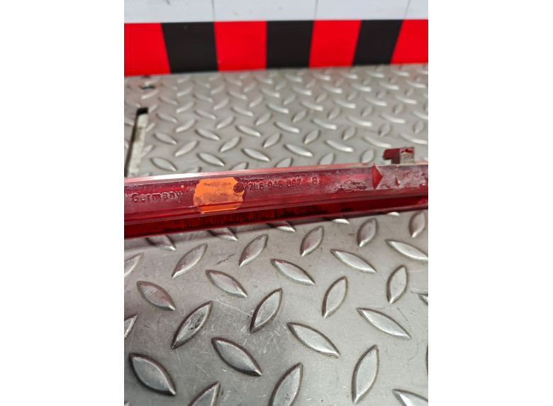 Стоп-сигнал к Volkswagen Touareg, 2004г.