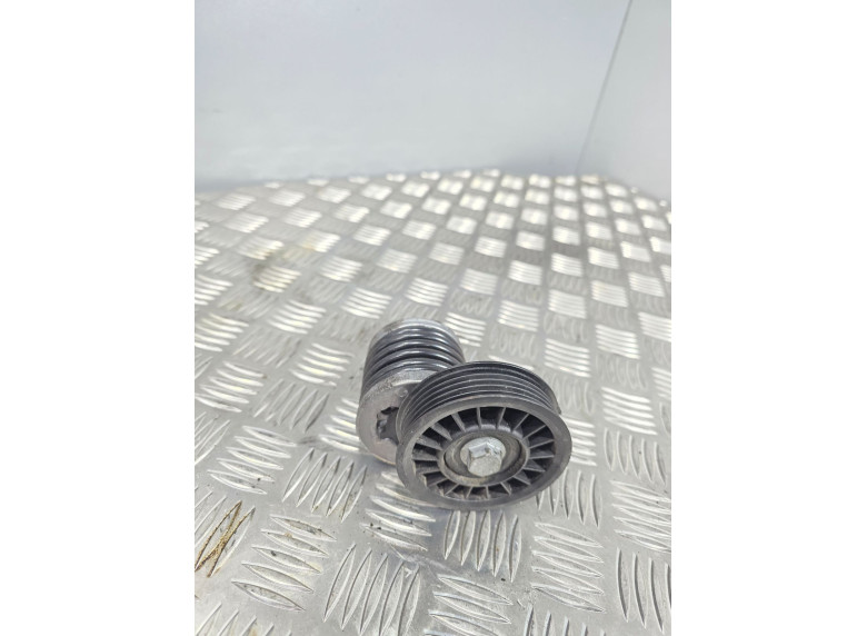 Натяжитель ремня генератора к Audi A6, 1998г.