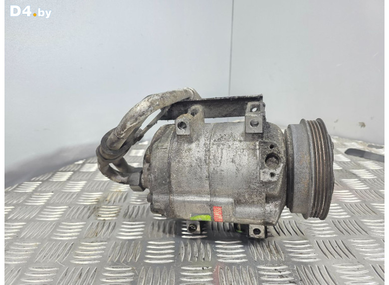 Компрессор кондиционера к Volkswagen Passat 1998 г.
