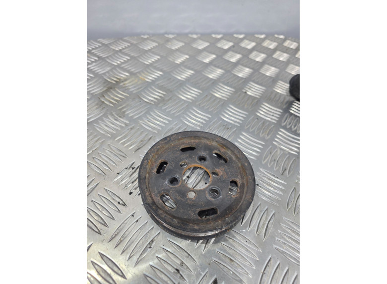 Шкив насоса гидроусилителя к Volkswagen Passat, 1998г.