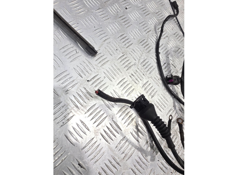 Проводка двигателя к Audi A4, 1998г.