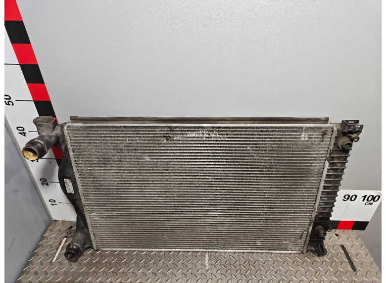 Радиатор (основной) к Audi A6, 2008г.