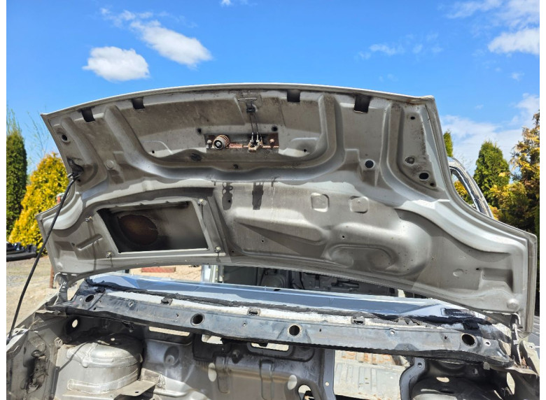 Капот к Nissan Primastar, 2004г.