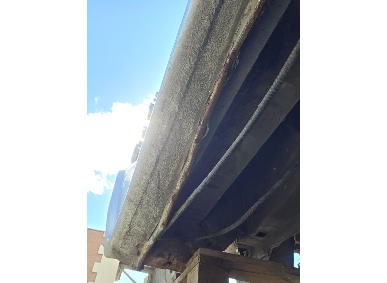 Порог правый к Opel Vivaro, 2004г.