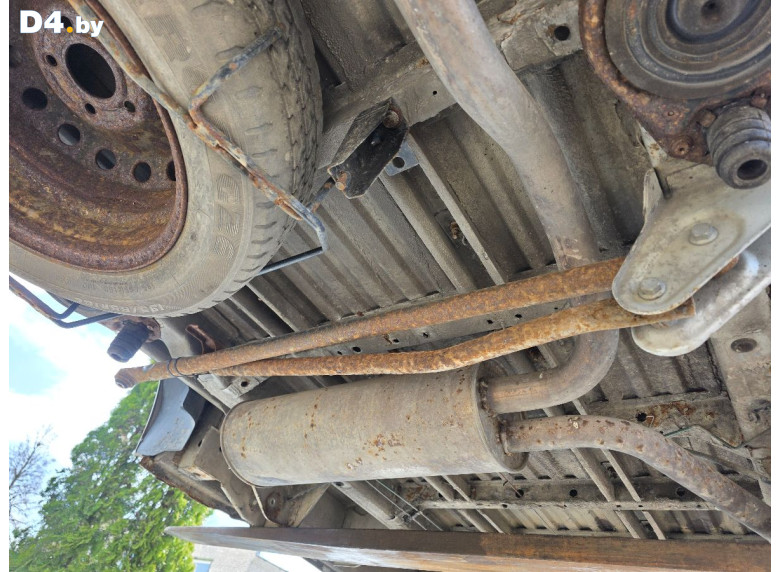 Стабилизатор подвески (поперечной устойчивости) задний к Opel Vivaro 2004 г.