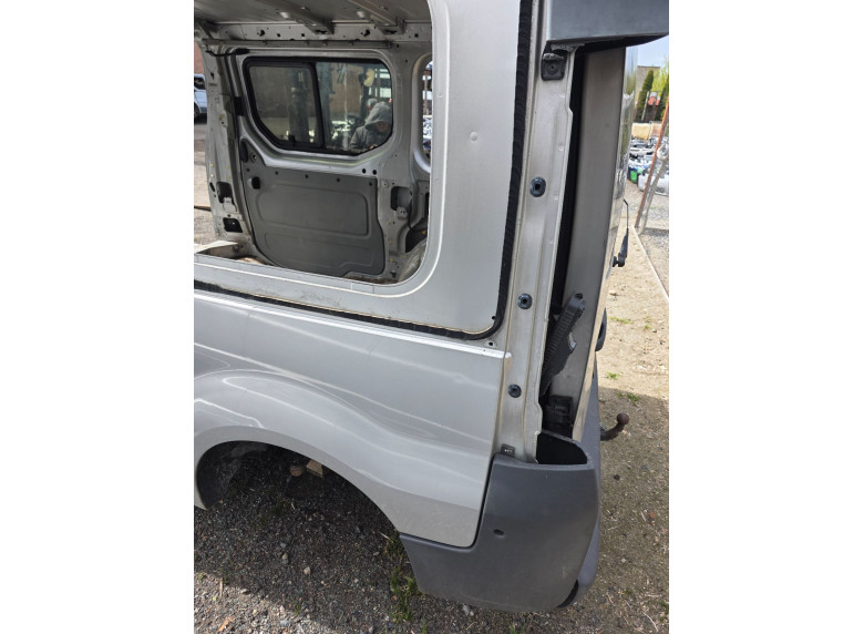 Четверть задняя левая к Opel Vivaro, 2004г.