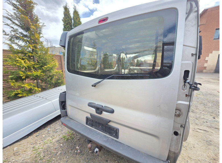 Крышка багажника (дверь 3-5) к Opel Vivaro, 2004г.