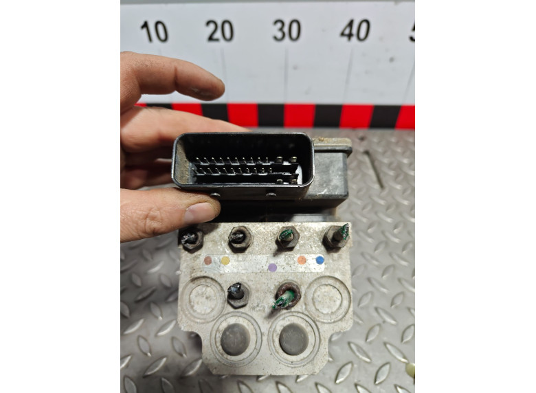 Блок ABS к Renault Trafic, 2004г.