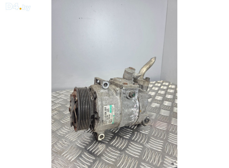Компрессор кондиционера к Volkswagen Golf 2005 г.