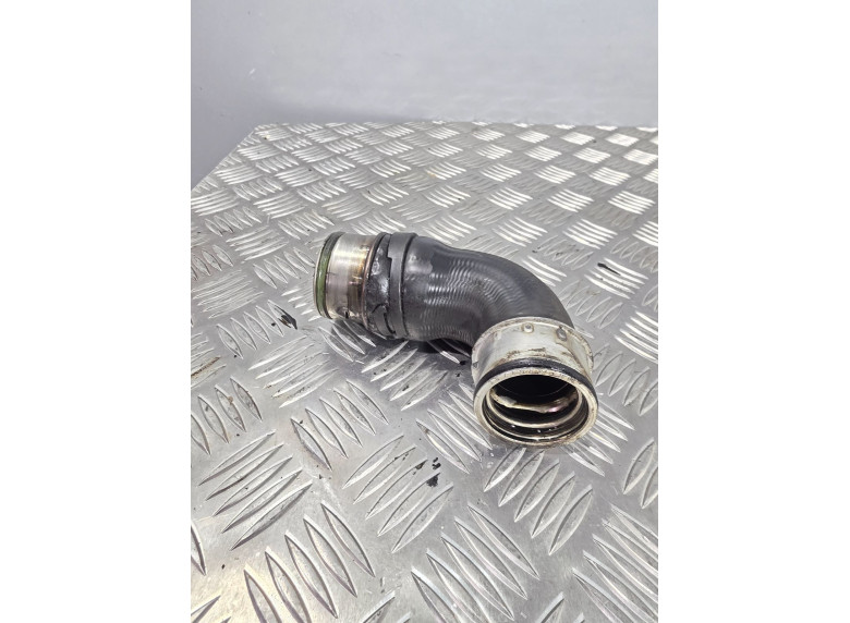 Патрубок турбины к Volkswagen Golf, 2005г.