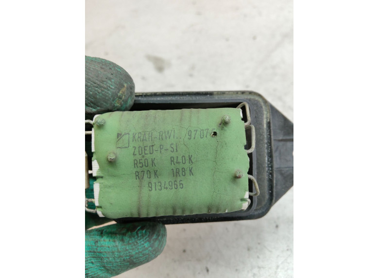 Сопротивление печки к Volvo V70, 1998г.