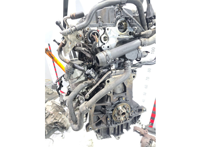 Двигатель к Volkswagen Golf, 2005г.