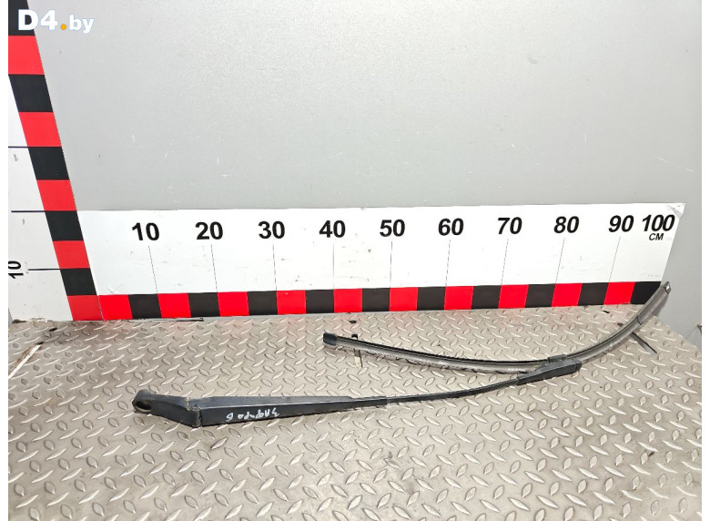 Щеткодержатель (поводок стеклоочистителя, дворник) к Opel Zafira 2007 г.