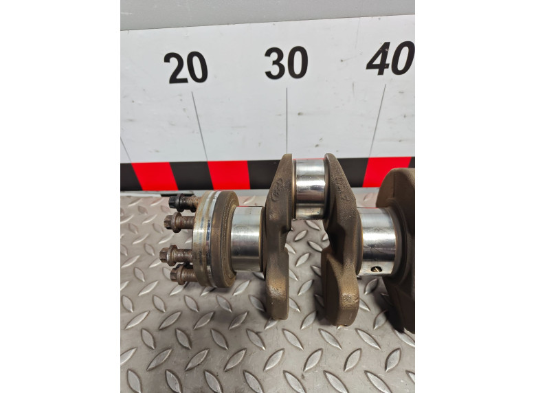 Коленвал к Ford Focus, 2007г.