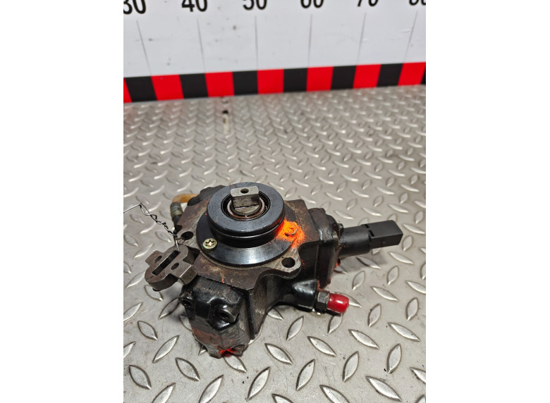 ТНВД к Mercedes Vito W638, 2000г.