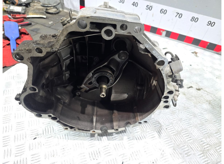 КПП механическая (МКПП) к Audi A6, 2009г.