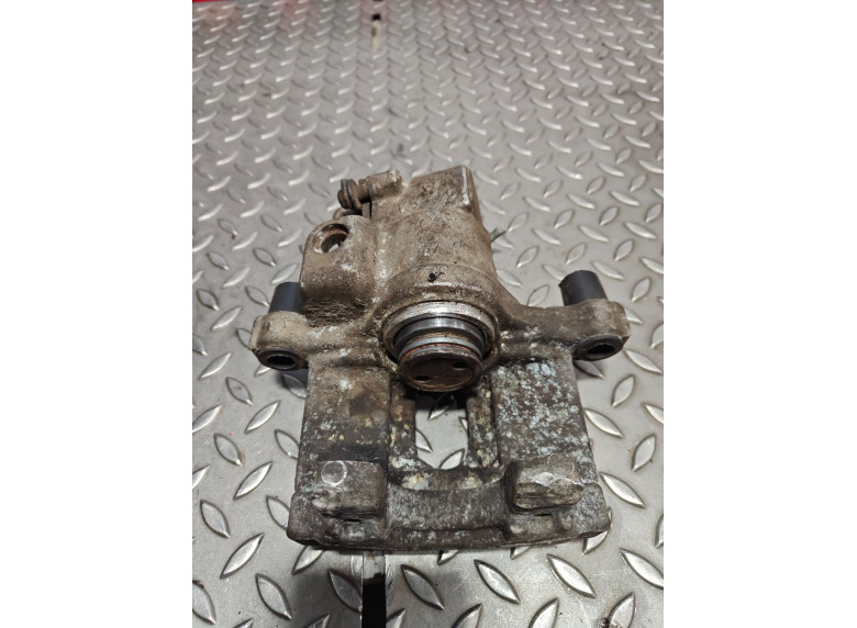 Суппорт задний правый к Renault Laguna, 2003г.