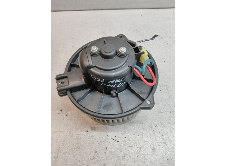 Моторчик печки к Mitsubishi Space Star, 2002г.