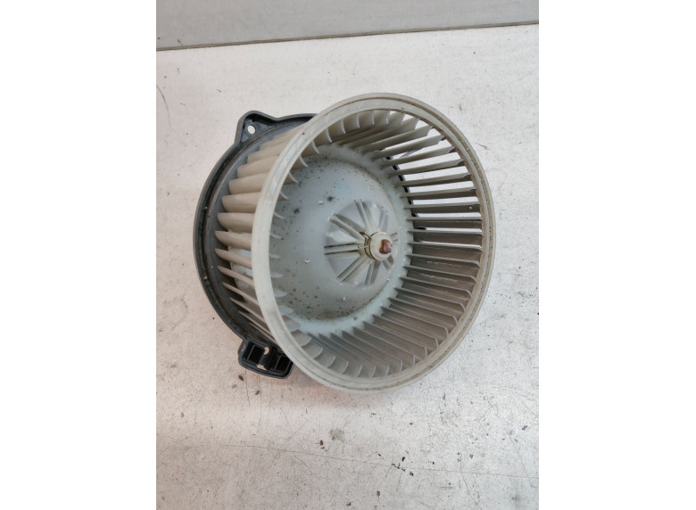 Моторчик печки к Mitsubishi Space Star, 2002г.