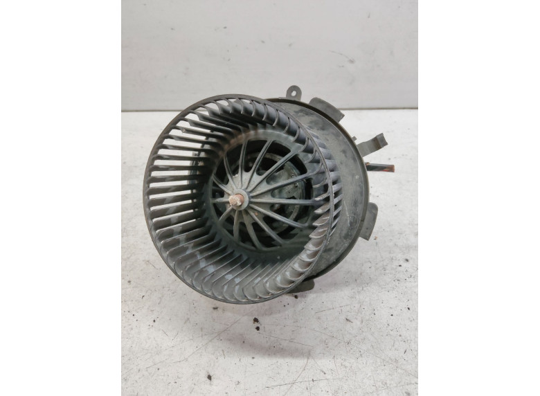 Моторчик печки к Opel Zafira, 2006г.