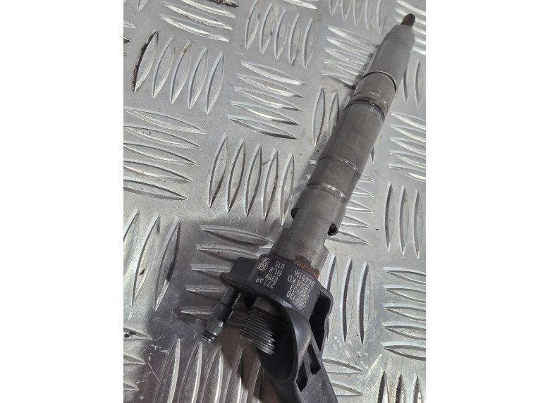 Форсунка к Audi A6, 2009г.