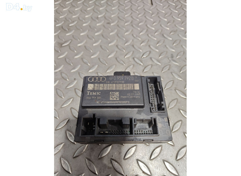 Блок управления двери передней правой к Audi A6 2005 г.