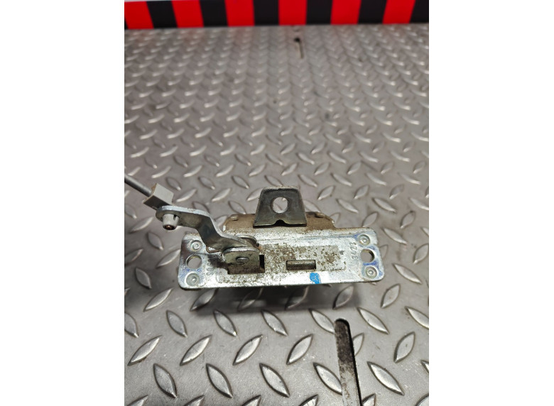 Замок багажника к Opel Corsa, 2003г.